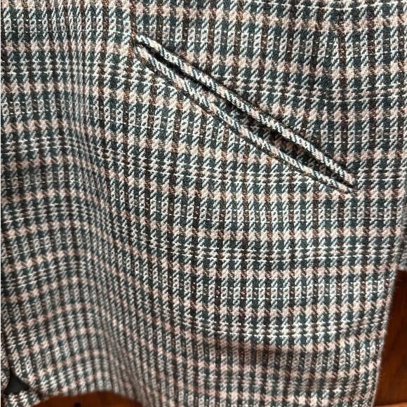 Liz Sports Petite Blazer - Picture 3 of 9